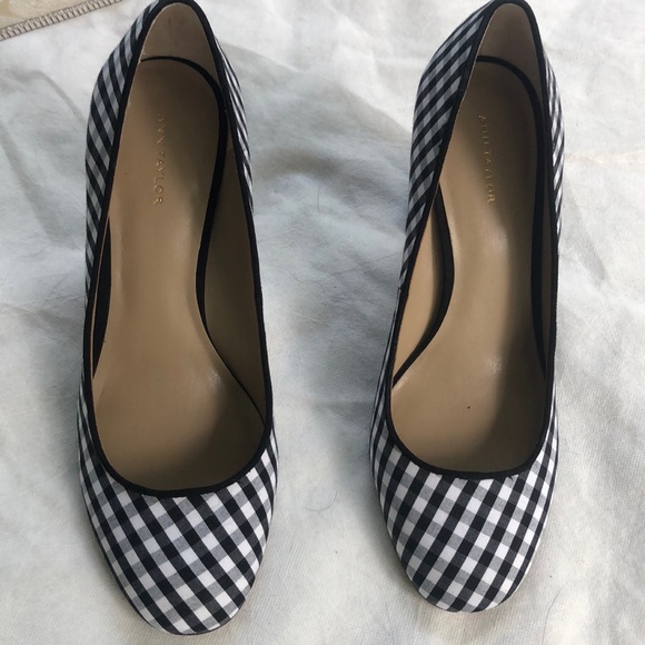 Gingham heels by Ann Taylor - Picture 1 of 3